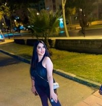 Hajar - escort in Abu Dhabi Photo 5 of 7