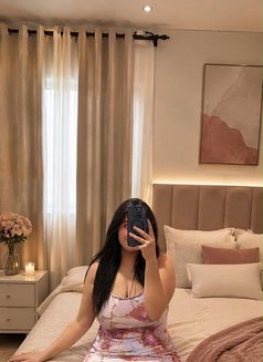 Hajar - escort in Dubai Photo 8 of 9
