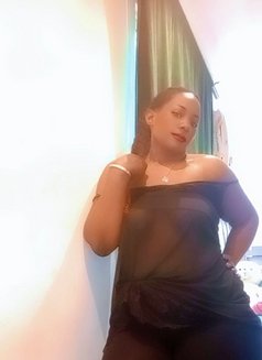 Hajarah Baeb - escort in Jeddah Photo 2 of 4