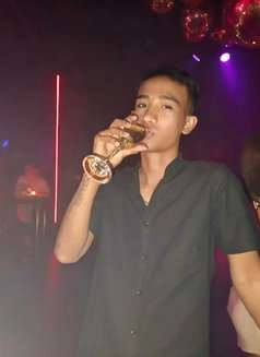 Haki - Male escort in Bali Photo 5 of 5