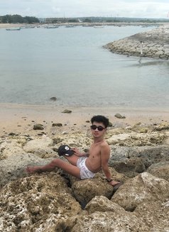 Haki Msg - Male escort in Bali Photo 5 of 8
