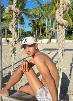 Haki Msg - Male escort in Bali Photo 8 of 8