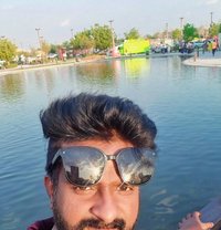 Hakkim - Male escort in Dubai