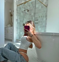 Hala - puta in Erbil