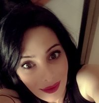 Hala - escort in Al Manama Photo 1 of 4