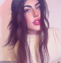 halaa - Transsexual escort in Beirut Photo 10 of 10