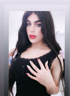 halaa - Transsexual escort in Beirut Photo 5 of 5