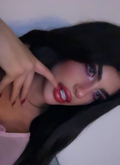 halaa - Transsexual escort in Beirut Photo 16 of 16