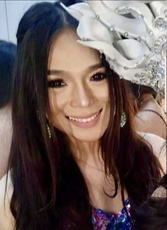 half japanese 🇯🇵 half filipina 🇵🇭 - Transsexual escort in Makati City Photo 16 of 30