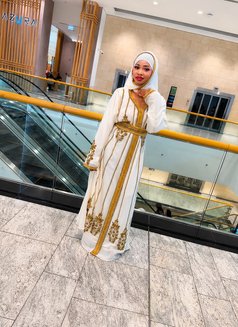 Halima - puta in Muscat Photo 3 of 3
