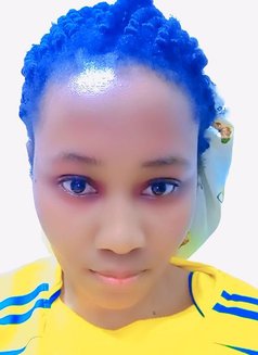 Halimh - escort in Riyadh Photo 2 of 2