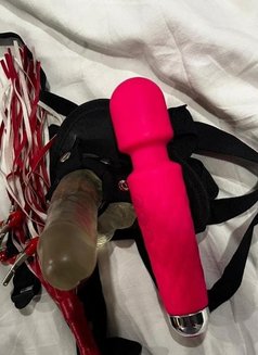 HALLA THE HORNY BITCH QUEEN - escort in Jeddah Photo 9 of 10