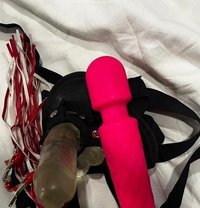 HALLA THE HORNY BITCH QUEEN - escort in Jeddah