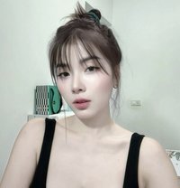 Hallo Me Alia - puta in Jakarta