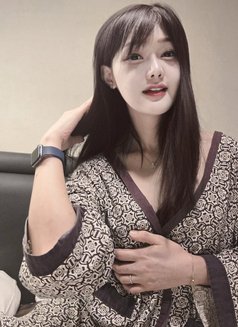 Halls - Dominadora in Bangkok Photo 15 of 16