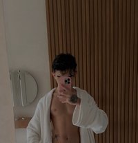 HAMAD_RUH - Male escort in Riyadh Photo 5 of 13