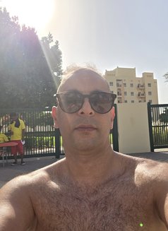 Hamada558 - Male escort in Dubai Photo 1 of 5