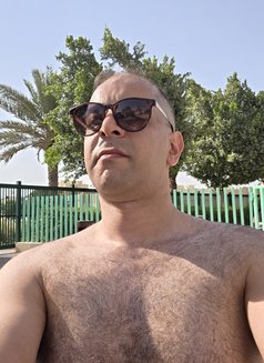 Hamada558 - Male escort in Dubai Photo 2 of 5