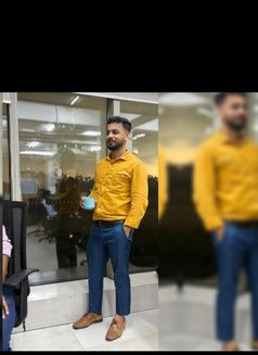 Hamdsomehunk Samir - Male escort in Kolkata Photo 1 of 2