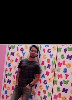 Hamdsomehunk Samir - Male escort in Kolkata Photo 2 of 2