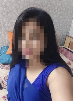 Hameetha Kerala Cute 8" Shemale - Acompañantes transexual in Kochi Photo 8 of 16
