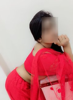 Hameetha Kerala Cute 8" Shemale - Acompañantes transexual in Kochi Photo 16 of 16
