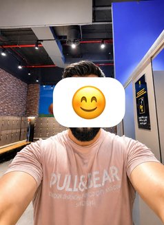 HAMID Albanian 🇦🇱 - Male escort in Riyadh Photo 2 of 3