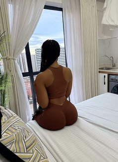 Hamisa - escort in Nairobi Photo 3 of 5