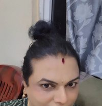 Hamsa Nandhini - Acompañantes transexual in Dubai