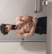 Hamza - Male escort in Cairo