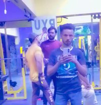 Hamza King - Male escort in Karāchi