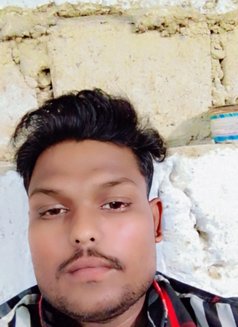Hamza King - Male escort in Karāchi Photo 4 of 30