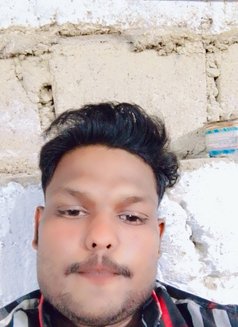 Hamza King - Male escort in Karāchi Photo 8 of 30