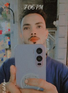 Hamza King - Male escort in Karāchi Photo 24 of 30