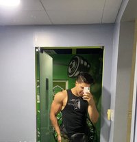 Hamza - escort in Jeddah