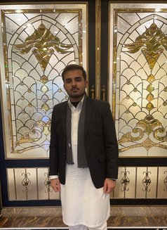 Hamza - Male escort in Lahore Photo 1 of 1