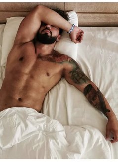 Trboy_XL - Male escort in Riyadh Photo 6 of 6