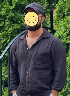 Body Massage for girls - Male escort in Dubai Photo 3 of 3