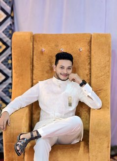 Hamzah - Acompañantes masculino in Mumbai Photo 4 of 11