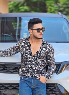 Hamzah - Acompañantes masculino in Mumbai Photo 7 of 11