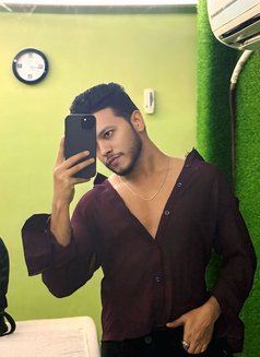 Hamzah - Male escort in Mumbai Photo 5 of 7