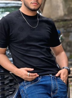 Hamzah - Acompañantes masculino in Mumbai Photo 1 of 1