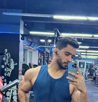 Hamzi - Male escort in Dubai