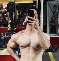 Hamzi - Male escort in Dubai