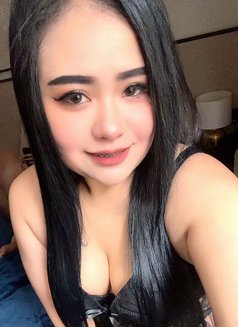 Hana available full service - escort in Riyadh Photo 8 of 11