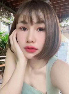 Hana - masseuse in Bangkok Photo 2 of 4