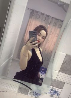 Hana - masseuse in Muscat Photo 5 of 6