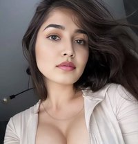 Linda Indonesia Incall & outcall - escort in Muscat Photo 2 of 6