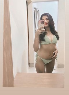 Hana - escort in Bali Photo 13 of 13