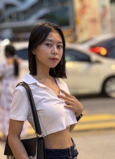 Hana - escort in Bali Photo 5 of 11